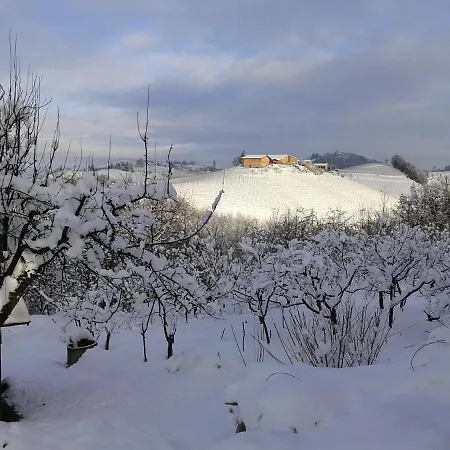 Sant'anna 21 فندق مبيت وإفطار Monforte dʼAlba