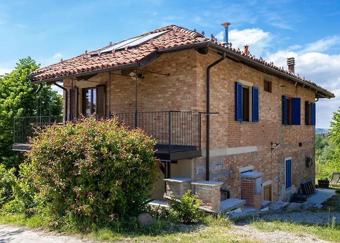 Sant'anna 21 4* Monforte dʼAlba