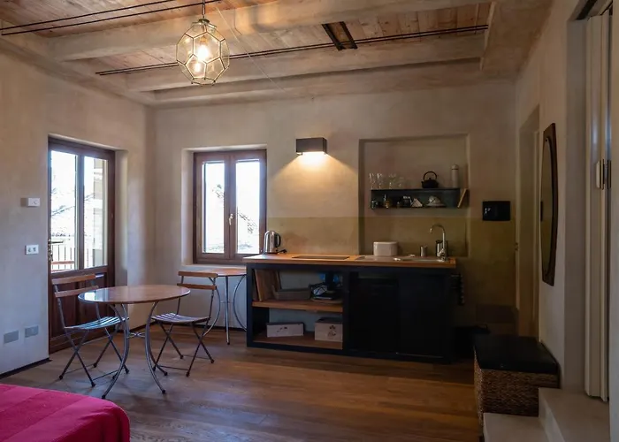 Sant'anna 21 4* Monforte dʼAlba