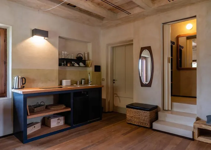 Sant'anna 21 Frühstückspension Monforte dʼAlba