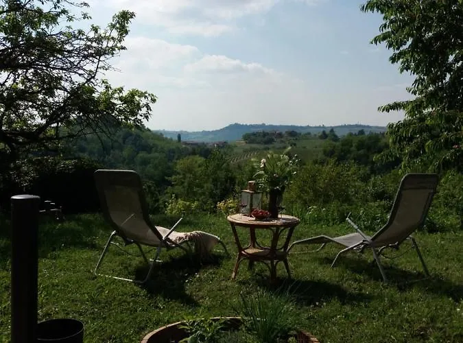 Frühstückspension Sant'anna 21 Monforte dʼAlba