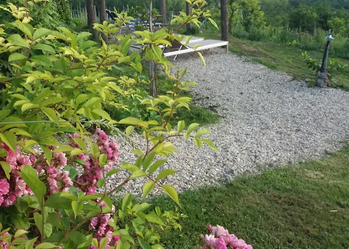 Frühstückspension Sant'anna 21 Monforte dʼAlba